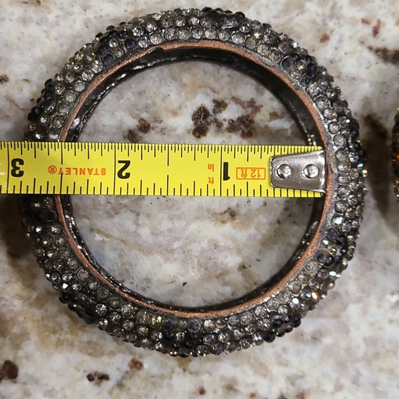 (3) Bebe Bangles. - Picture 6 of 7